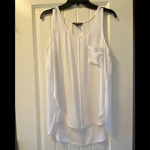 Express M lightweight dressy Tank!